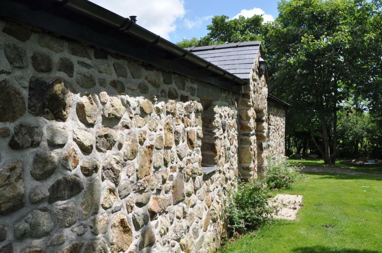The Barn At Cae Bach Villa Gwalchmai Exteriör bild